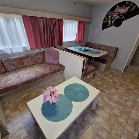 Pod Sosnami Osrodek Wypoczynkowy Boszkowo Letnisko Villa Exterior photo