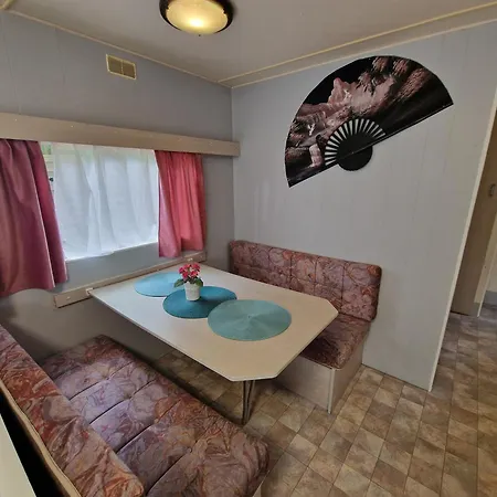 Pod Sosnami Osrodek Wypoczynkowy Boszkowo Letnisko Villa Exterior photo