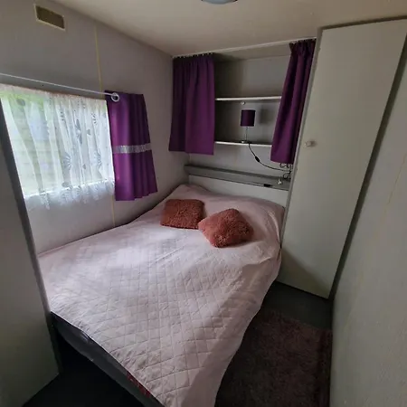 Pod Sosnami Osrodek Wypoczynkowy Boszkowo Letnisko Villa Room photo