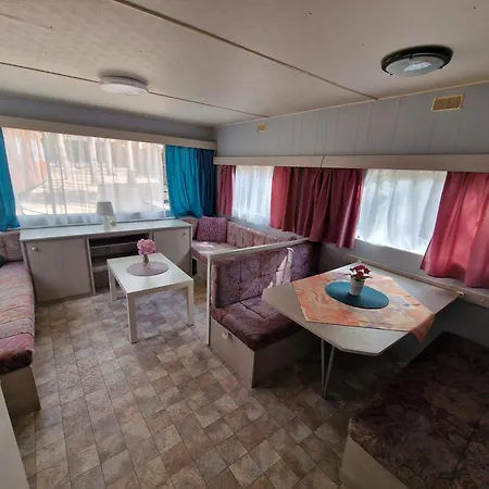 Pod Sosnami Osrodek Wypoczynkowy Boszkowo Letnisko Villa Room photo