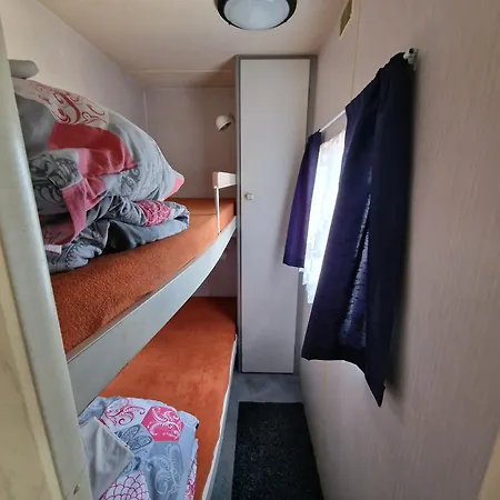 Pod Sosnami Osrodek Wypoczynkowy Boszkowo Letnisko Villa Room photo